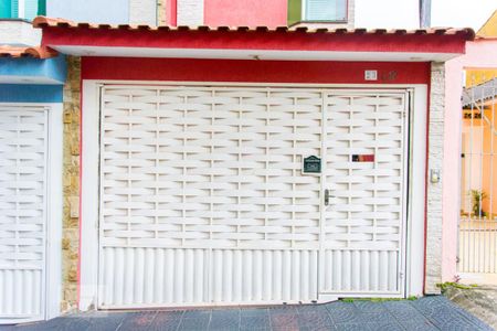 Casa à venda com 170m², 3 quartos e 6 vagasFachada