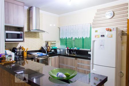 Casa à venda com 170m², 3 quartos e 6 vagasCozinha