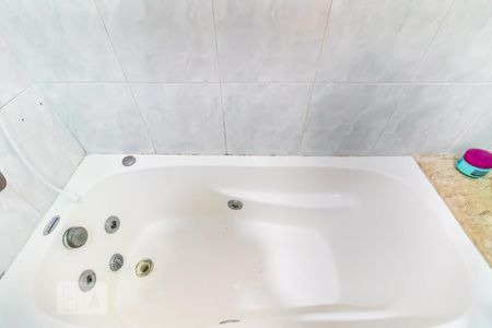 Casa à venda com 125m², 3 quartos e 4 vagasBanheira