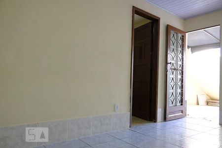 Sala de casa para alugar com 2 quartos, 75m² em Taquara, Rio de Janeiro