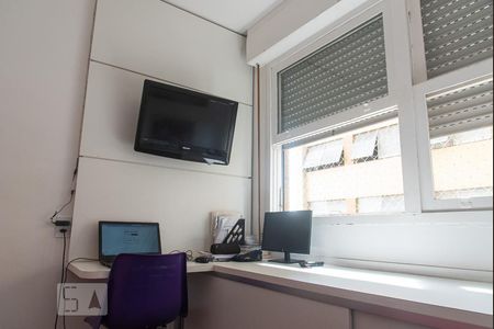 Apartamento à venda com 97m², 4 quartos e 2 vagasquarto 2