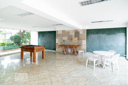 Apartamento à venda com 152m², 3 quartos e 1 vagaÁrea comum