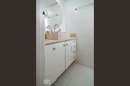 Apartamento à venda com 152m², 3 quartos e 1 vagaBanheiro