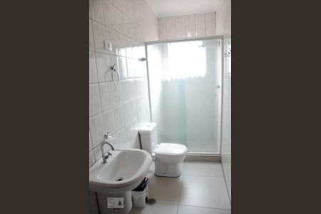 Casa à venda com 152m², 4 quartos e 3 vagasBanheiro 2