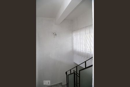 Casa à venda com 400m², 5 quartos e 5 vagasEscada