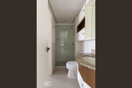 Apartamento à venda com 41m², 1 quarto e 1 vagaBanheiro da Suíte 1