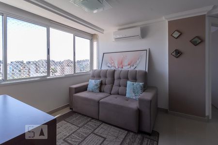 Sala de apartamento para alugar com 1 quarto, 41m² em Auxiliadora, Porto Alegre