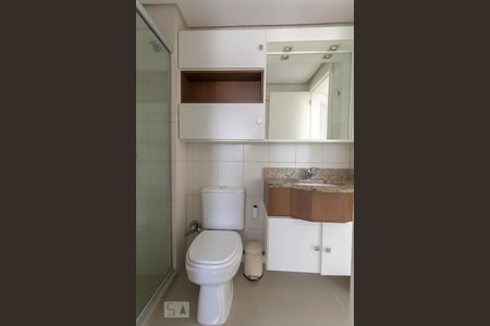 Apartamento à venda com 41m², 1 quarto e 1 vagaBanheiro da Suíte 1