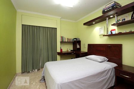 Apartamento à venda com 200m², 3 quartos e 1 vagaQuarto 2
