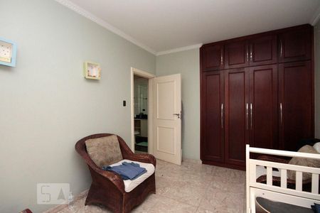 Apartamento à venda com 200m², 3 quartos e 1 vagaQuarto 1