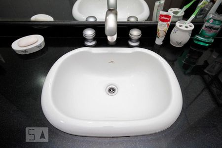 Apartamento à venda com 200m², 3 quartos e 1 vagaBanheiro da Suíte