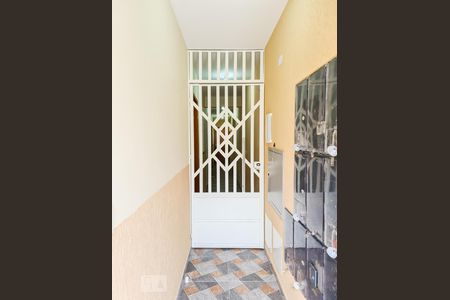 Casa de condomínio para alugar com 42m², 2 quartos e sem vaga Casa de condomínio para alugar com 42m², 2 quartos e sem vagaEntrada