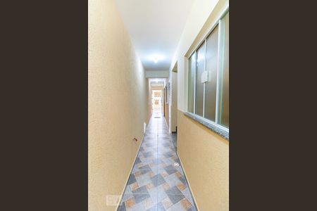 Casa de condomínio para alugar com 42m², 2 quartos e sem vaga Casa de condomínio para alugar com 42m², 2 quartos e sem vagaCorredor