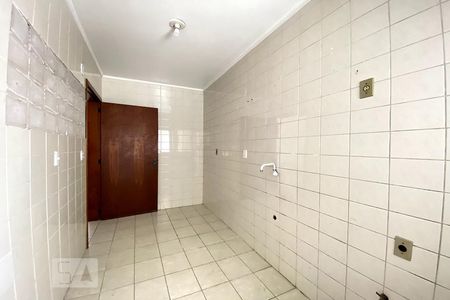 Apartamento à venda com 60m², 2 quartos e 1 vagaCozinha