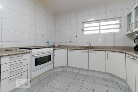 Apartamento à venda com 220m², 3 quartos e 2 vagas Apartamento à venda com 220m², 3 quartos e 2 vagasCozinha