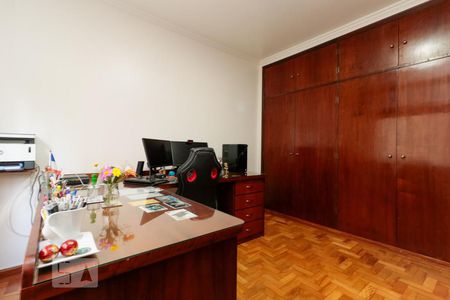 Apartamento à venda com 220m², 3 quartos e 2 vagas Apartamento à venda com 220m², 3 quartos e 2 vagasQuarto 2