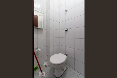 Apartamento à venda com 220m², 3 quartos e 2 vagas Apartamento à venda com 220m², 3 quartos e 2 vagasBanheiro de serviço