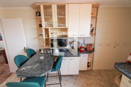 Apartamento à venda com 90m², 2 quartos e 2 vagas Apartamento à venda com 90m², 2 quartos e 2 vagasCozinha