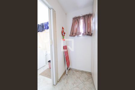 Apartamento à venda com 90m², 2 quartos e 2 vagas Apartamento à venda com 90m², 2 quartos e 2 vagasQuarto de Serviço