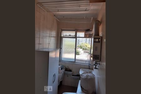 Apartamento à venda com 76m², 2 quartos e 1 vaga Apartamento à venda com 76m², 2 quartos e 1 vagaÁrea de Serviço