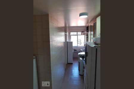 Apartamento à venda com 76m², 2 quartos e 1 vaga Apartamento à venda com 76m², 2 quartos e 1 vagaCozinha