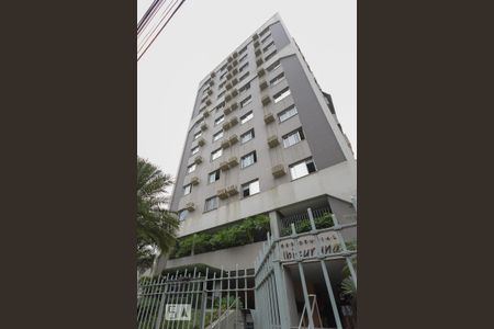 Apartamento à venda com 76m², 2 quartos e 1 vagaFachada