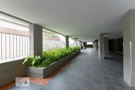 Apartamento à venda com 76m², 2 quartos e 1 vagaÁrea comum