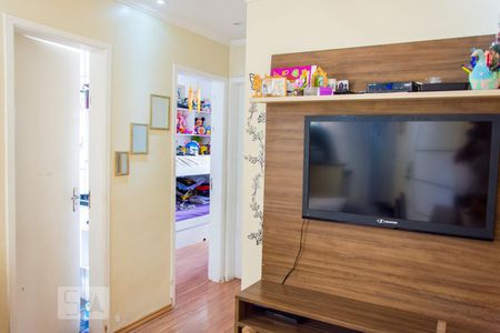 Sala de apartamento à venda com 2 quartos, 40m² em Parque das Nações, Santo André