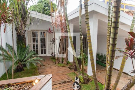 Casa à venda com 209m², 2 quartos e 2 vagasJardim