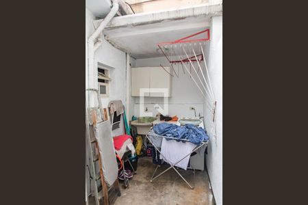 Casa à venda com 209m², 2 quartos e 2 vagasÁrea de serviço