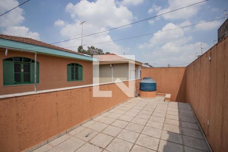 Casa à venda com 268m², 4 quartos e 4 vagas Casa à venda com 268m², 4 quartos e 4 vagasVaranda