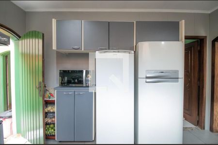 Casa à venda com 268m², 4 quartos e 4 vagas Casa à venda com 268m², 4 quartos e 4 vagasCozinha