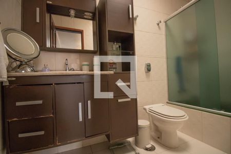 Casa à venda com 268m², 4 quartos e 4 vagas Casa à venda com 268m², 4 quartos e 4 vagasBanheiro da Suíte