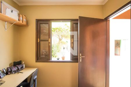 Casa à venda com 268m², 4 quartos e 4 vagas Casa à venda com 268m², 4 quartos e 4 vagasQuarto 2 - Edícula