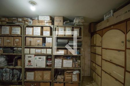 Casa à venda com 268m², 4 quartos e 4 vagas Casa à venda com 268m², 4 quartos e 4 vagasGaragem