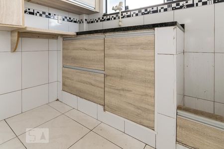 Apartamento para alugar com 50m², 1 quarto e 1 vaga Apartamento para alugar com 50m², 1 quarto e 1 vagaCozinha - Armários