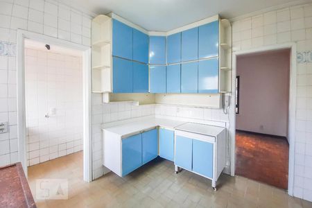 Apartamento à venda com 65m², 2 quartos e 1 vagaCozinha