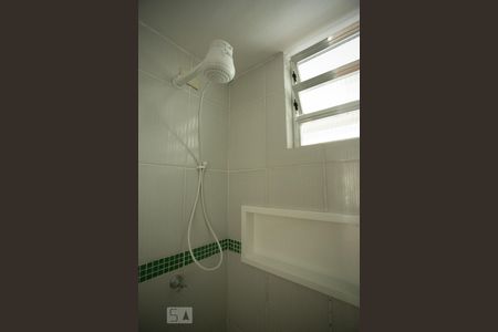 Apartamento à venda com 55m², 2 quartos e 1 vaga Apartamento à venda com 55m², 2 quartos e 1 vagaBanheiro