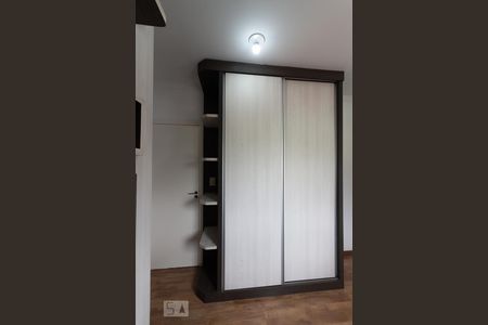 Casa à venda com 350m², 4 quartos e 5 vagas Casa à venda com 350m², 4 quartos e 5 vagasSuíte 2