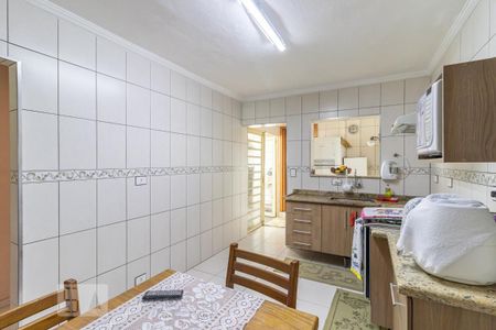Casa à venda com 172m², 3 quartos e 4 vagas Casa à venda com 172m², 3 quartos e 4 vagasCozinha