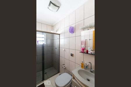 Casa à venda com 172m², 3 quartos e 4 vagas Casa à venda com 172m², 3 quartos e 4 vagasBanheiro 2