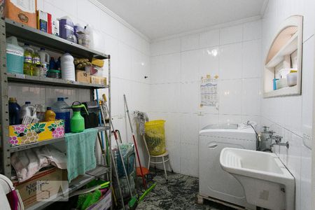 Casa à venda com 210m², 3 quartos e 4 vagasÁrea de Serviço