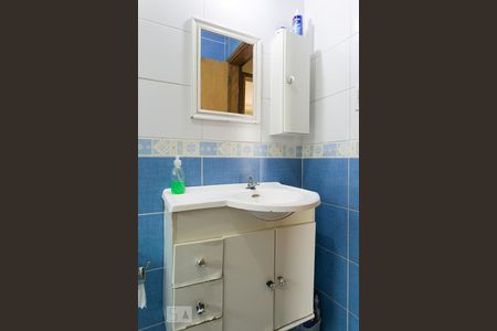 Casa à venda com 210m², 3 quartos e 4 vagasBanheiro Social