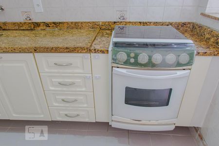 Apartamento à venda com 86m², 2 quartos e 1 vaga Apartamento à venda com 86m², 2 quartos e 1 vagaCozinha