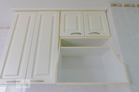 Apartamento à venda com 86m², 2 quartos e 1 vaga Apartamento à venda com 86m², 2 quartos e 1 vagaCozinha - Armários
