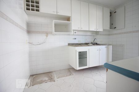 Apartamento à venda com 125m², 4 quartos e 3 vagasCozinha