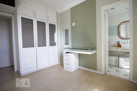 Apartamento à venda com 125m², 4 quartos e 3 vagasSuíte 1