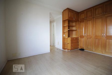 Apartamento à venda com 125m², 4 quartos e 3 vagasSuíte 2