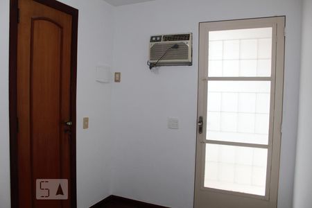 Apartamento à venda com 180m², 3 quartos e 2 vagasQuarto 1