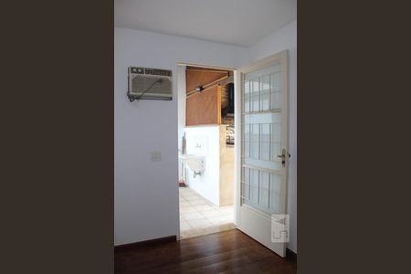 Apartamento à venda com 180m², 3 quartos e 2 vagasQuarto 1